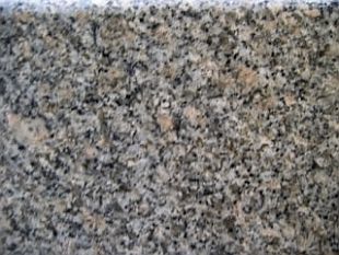 Stavební materiály: přírodní kámen - žula (PŘÍRODNÍ KÁMEN)